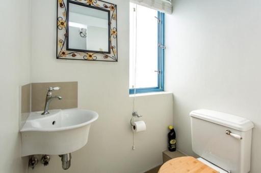 Sunset Beach Holiday Accommodation ケープタウン エクステリア 写真